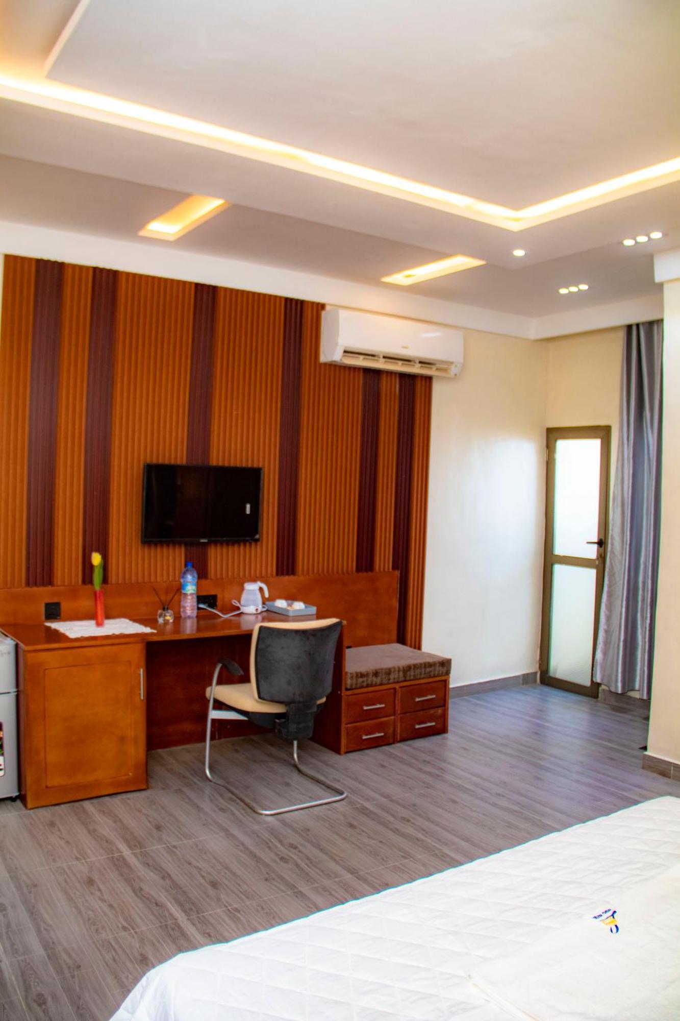 קוטונו Hotel L'Apero מראה חיצוני תמונה